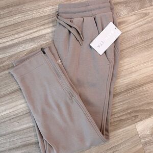 Athleta Sweatpants Size M